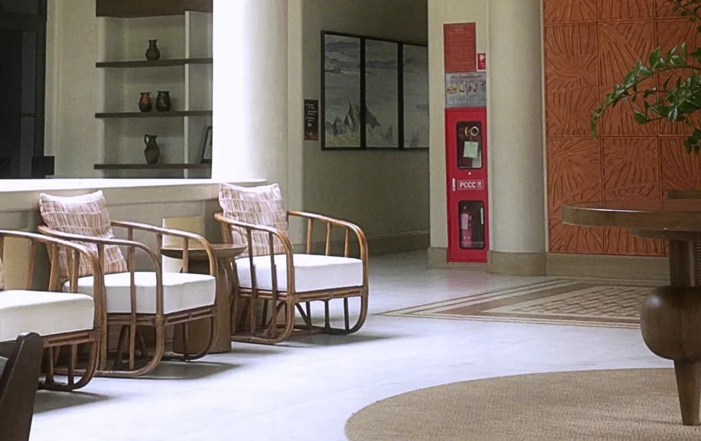 Lobby of the beach hotel kanniyakumari